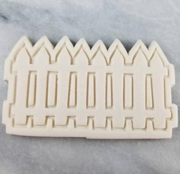 Picket Fence Cookie Cutter Outline & Stamp #1 - Girly / Dolls / Princess