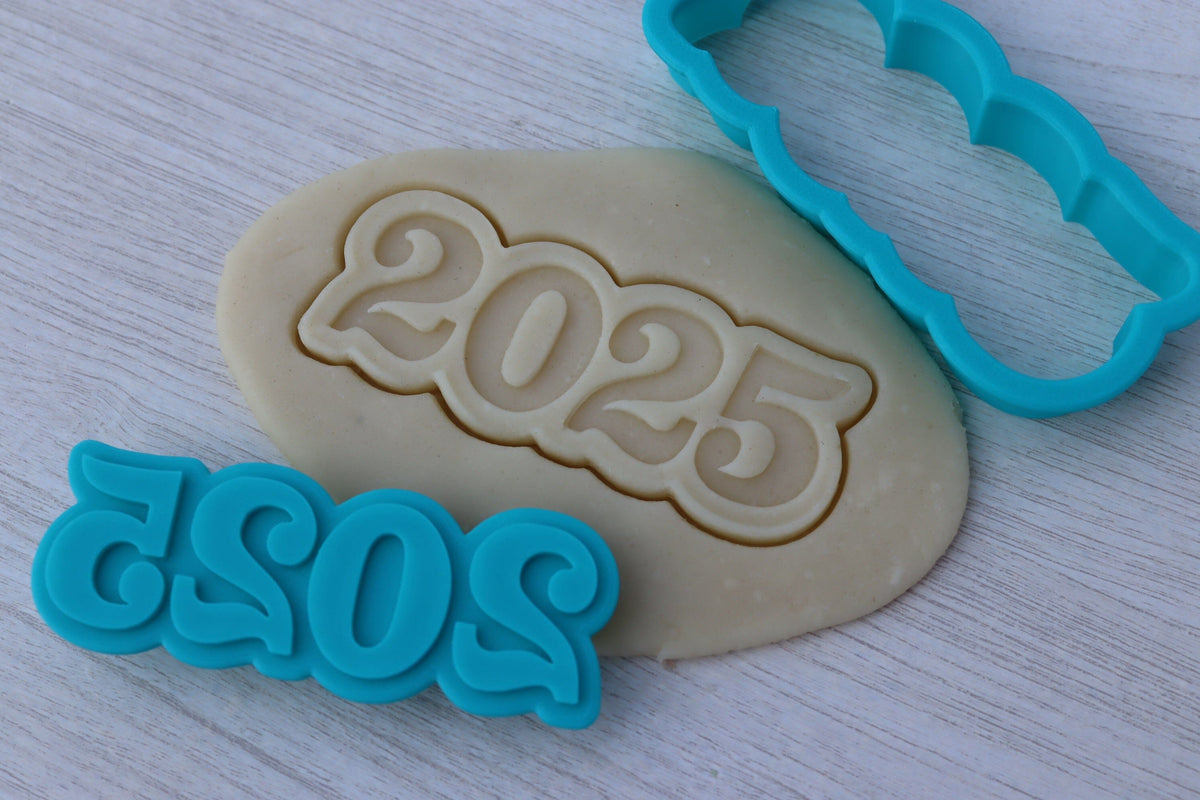 Class of 2025 Cookie Cutter | Stamp | Stencil - SHARP EDGES - FAST Shipping - Choose Your Own Size! #8H Cookie Cutter Lady 