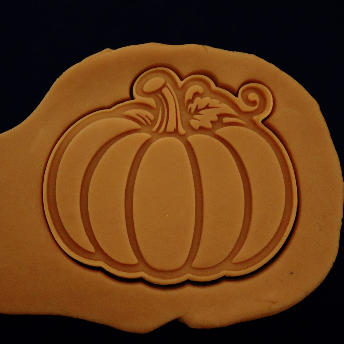 Classic Pumpkin Cookie Cutter | Stamp | Stencil - SHARP EDGES - FAST Shipping - Choose Your Own Size! #1 Cookie Cutter Lady 