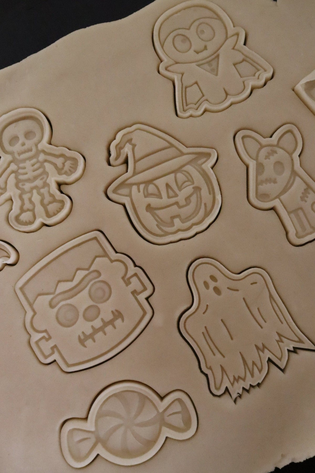 Halloween Candy Cookie Cutter Outline & Stamp 1 Halloween / Fall Cookie Cutter Lady 