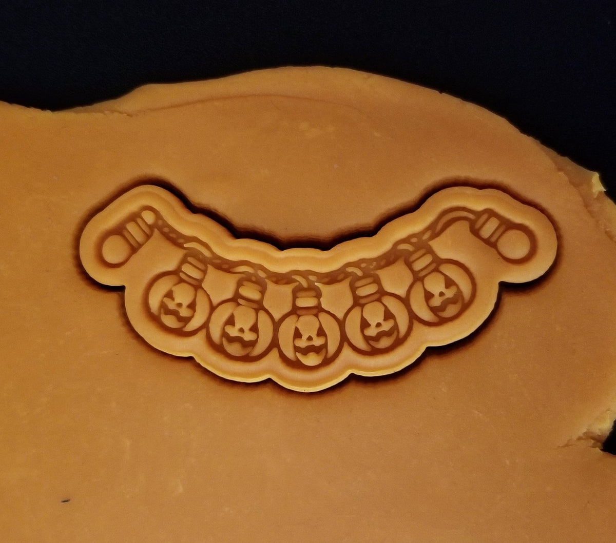 Halloween Pumpkin Lights Cookie Cutter | Stamp | Stencil - SHARP EDGES - FAST Shipping - Choose Your Own Size! #1 Cookie Cutter Lady 