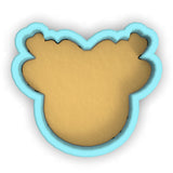 a cookie cutter shaped like a bear's head