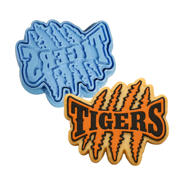 Tiger Claw Scratch Cookie Cutter | Stamp | Stencil #1 Animals & Dinosaurs Cookie Cutter Lady MINI - 2 Inches (5cm) **BUNDLE** Cutter + Stamp 