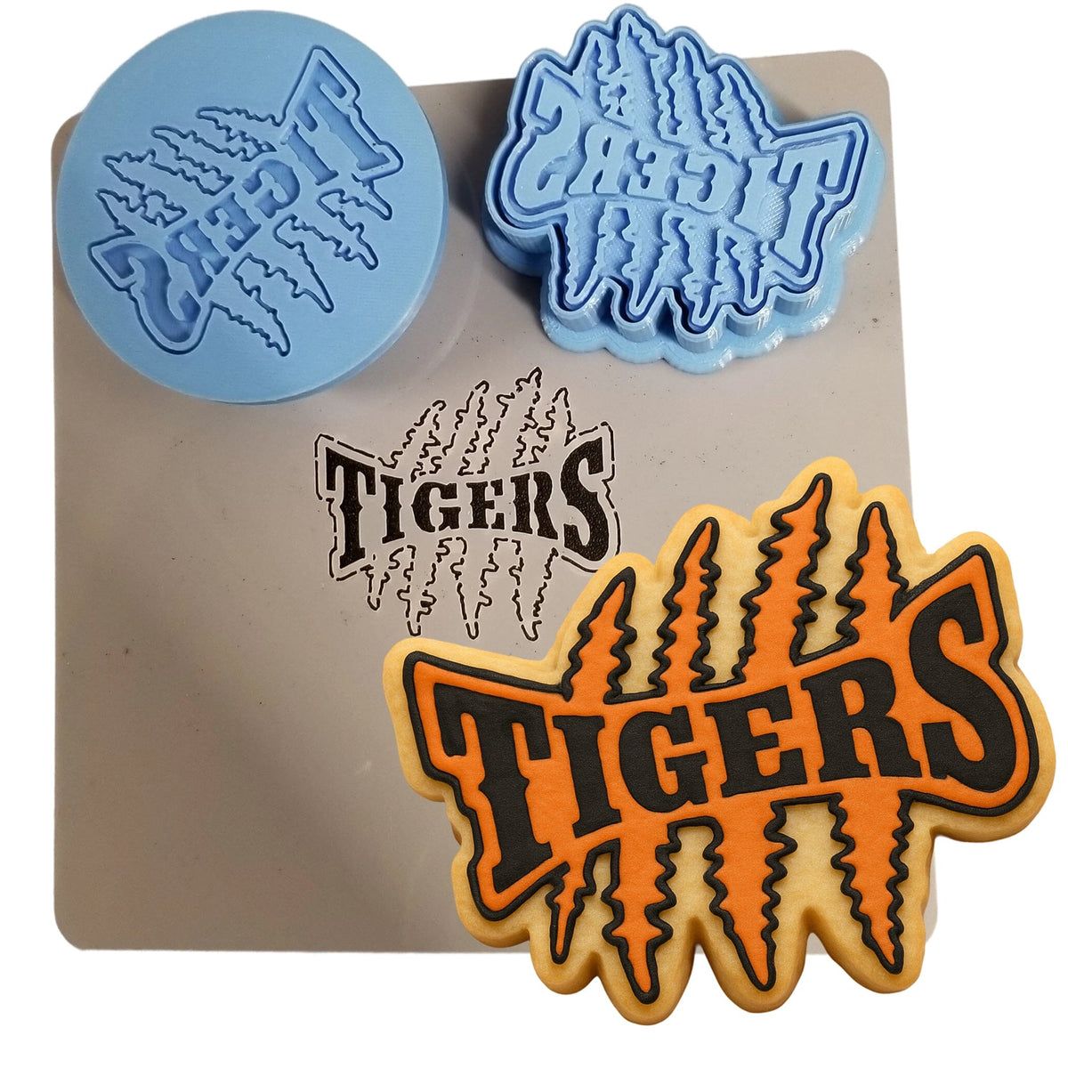 Tiger Claw Scratch Cookie Cutter | Stamp | Stencil #1 Animals & Dinosaurs Cookie Cutter Lady MINI - 2 Inches (5cm) **FULL SET BUNDLE** Cutter + Stamp + Stencil + Debosser **BEST DEAL** 