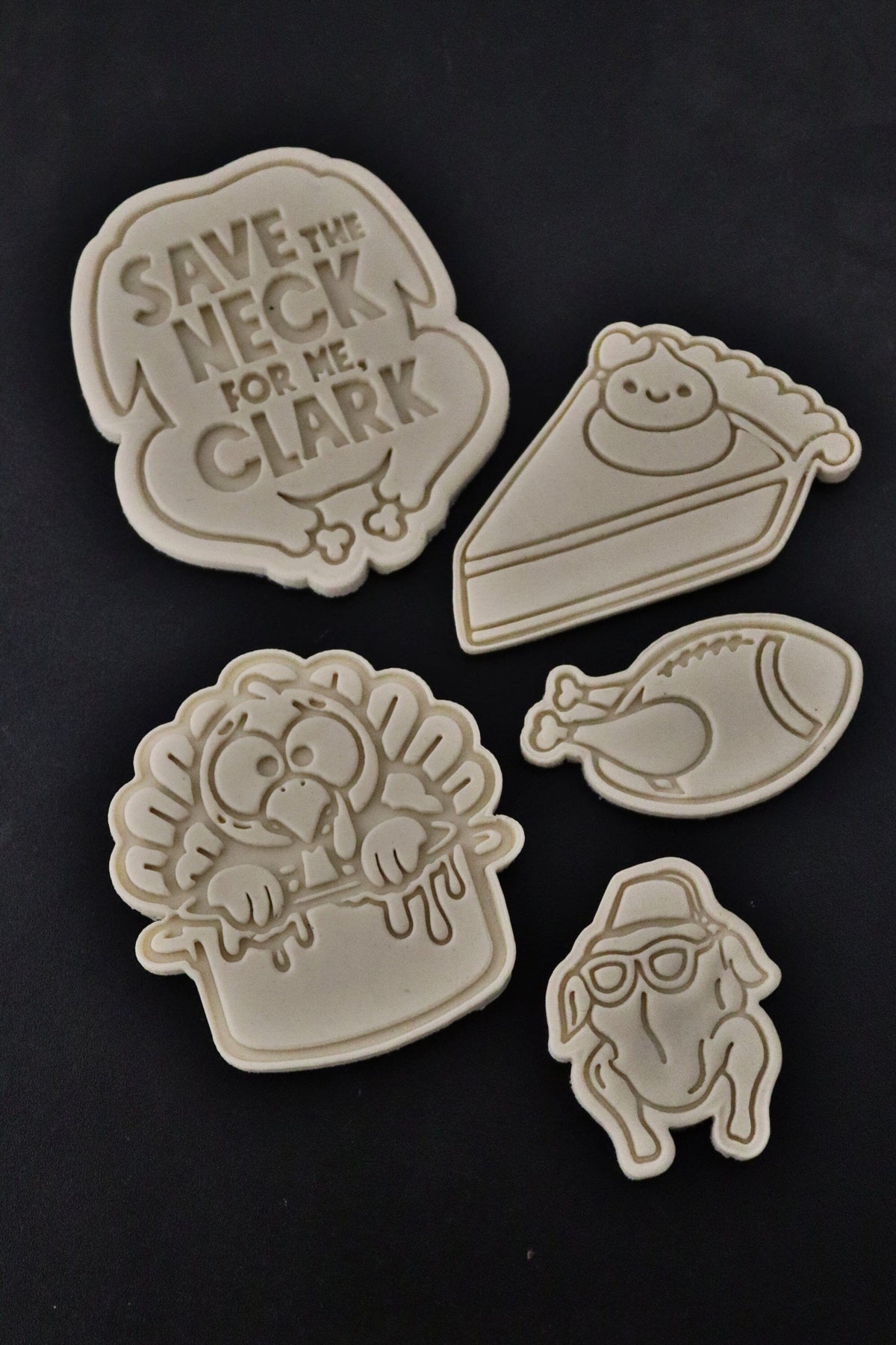 Turkey Getting Cooked Cookie Cutter | Stamp | Stencil - SHARP EDGES - FAST Shipping - Choose Your Own Size! #2 Cookie Cutter Lady 