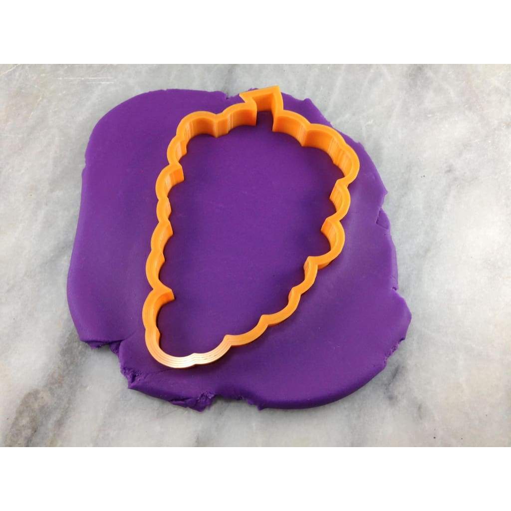Grapes Outline Cookie Cutter #1 - Easter / Spring / Flower