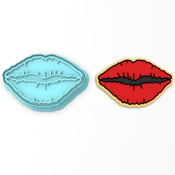 Kiss Lips Cookie Cutter | Stamp | Stencil #1